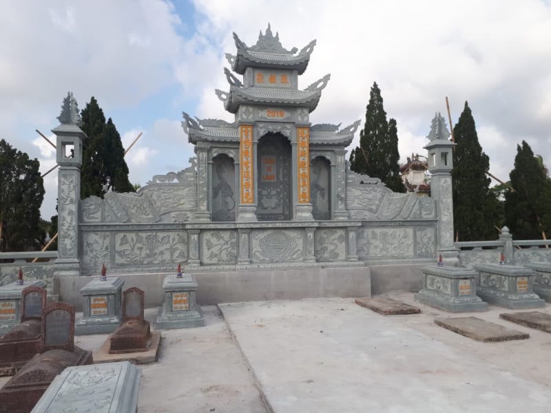 Lăng Mộ Đá